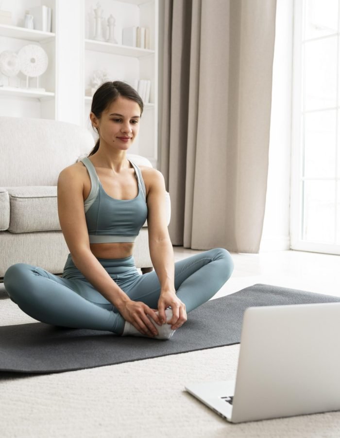 woman-doing-her-workout-home